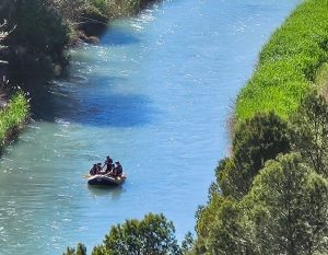 raften met je team op een rivier in Spanje