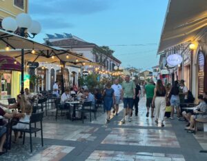 straatje in Shkoder in Albanië