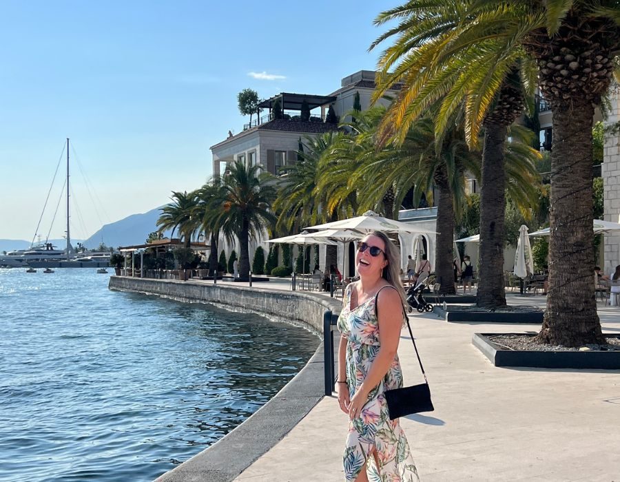 Alieke by the water