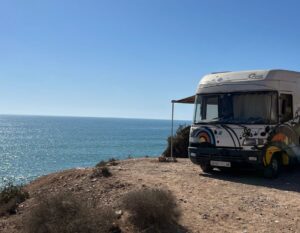 Digital nomad Alieke’s ervaring met vanlife: de ultieme vrijheid op wielen