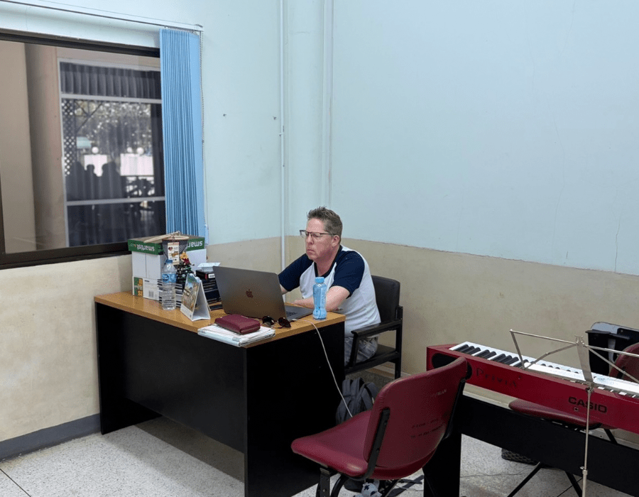 robbert at work in thailand