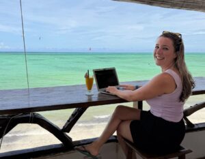 working with sea view in paje