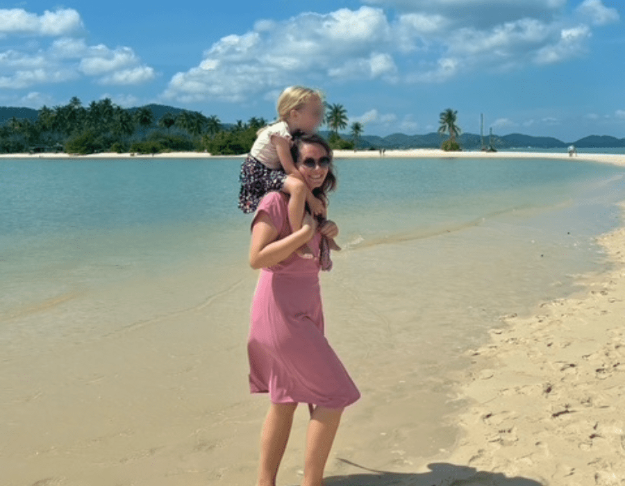 lisanne en haar dochter op reis